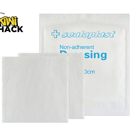 Two packages of sealaplast non-adherent padding with Kiwi Shack branding on a white background.