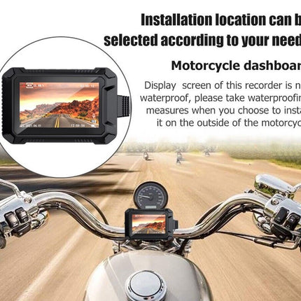Motorcycle dashboard with a mounted camera displaying a scenic road, with text about installation location and screen waterproofing.